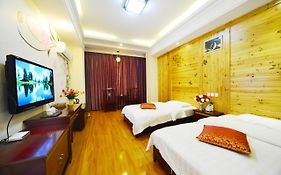 Emeishan Moon Bay Hotel